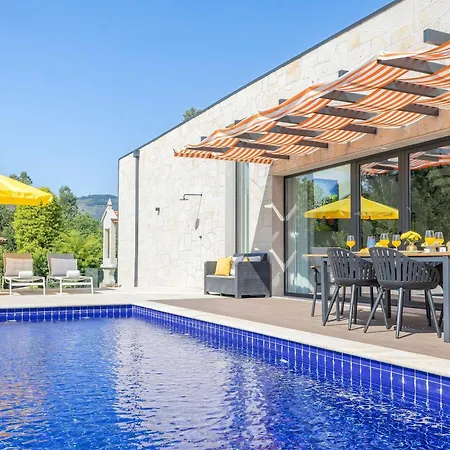 Ferienhaus Agra With Pool By Portugal Active Ponte de Lima